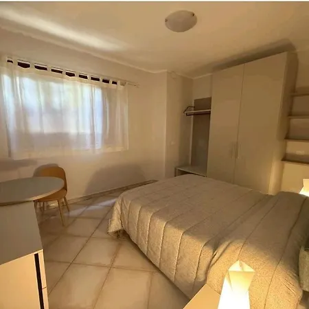 House La Ginestra *
